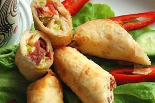 Mavro Börek/Fried Pastry With Sea Food